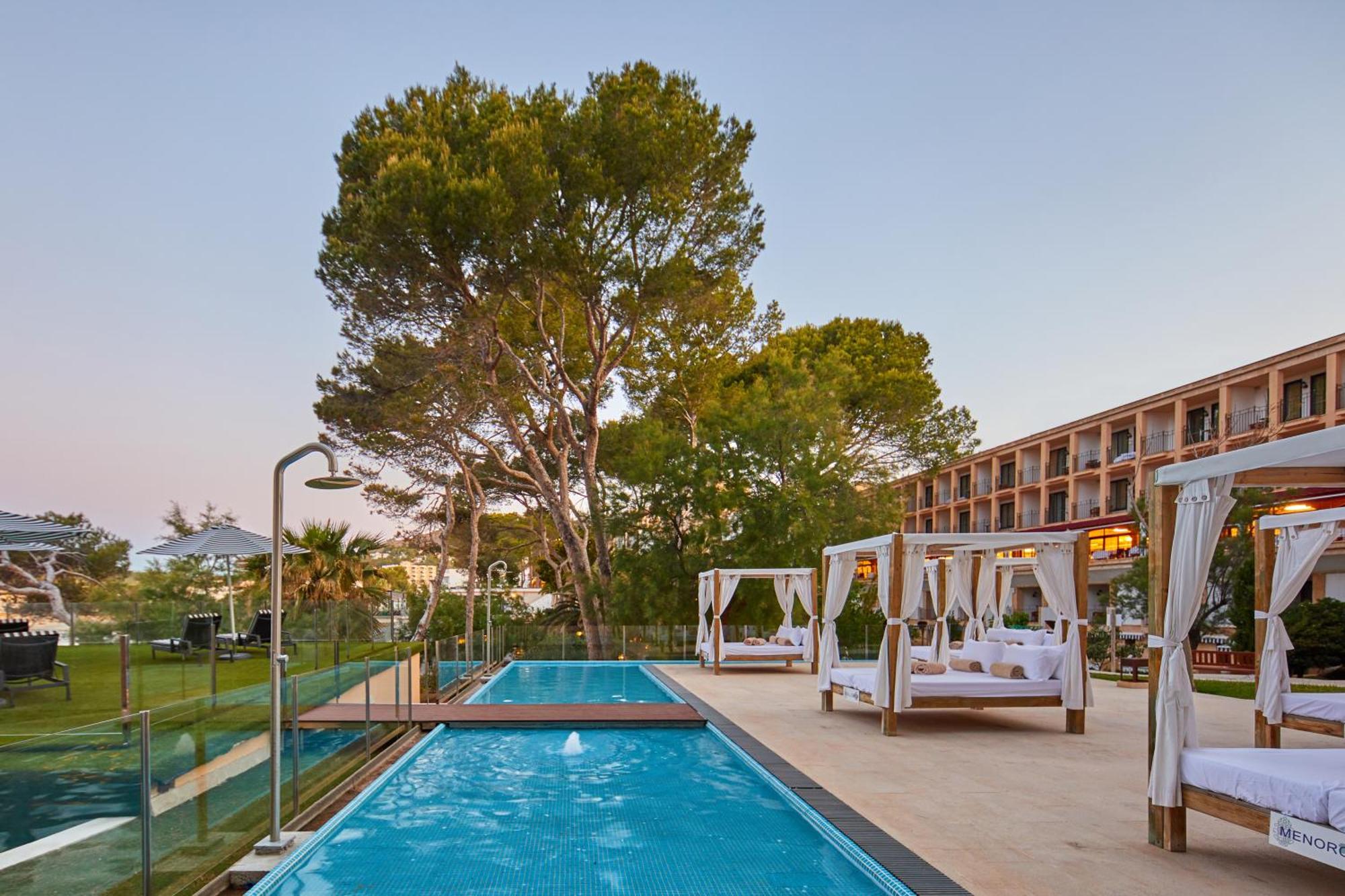 Secrets Mallorca Villamil Resort & Spa - Adults Only Παγκουέρα Εξωτερικό φωτογραφία The hotel's pool