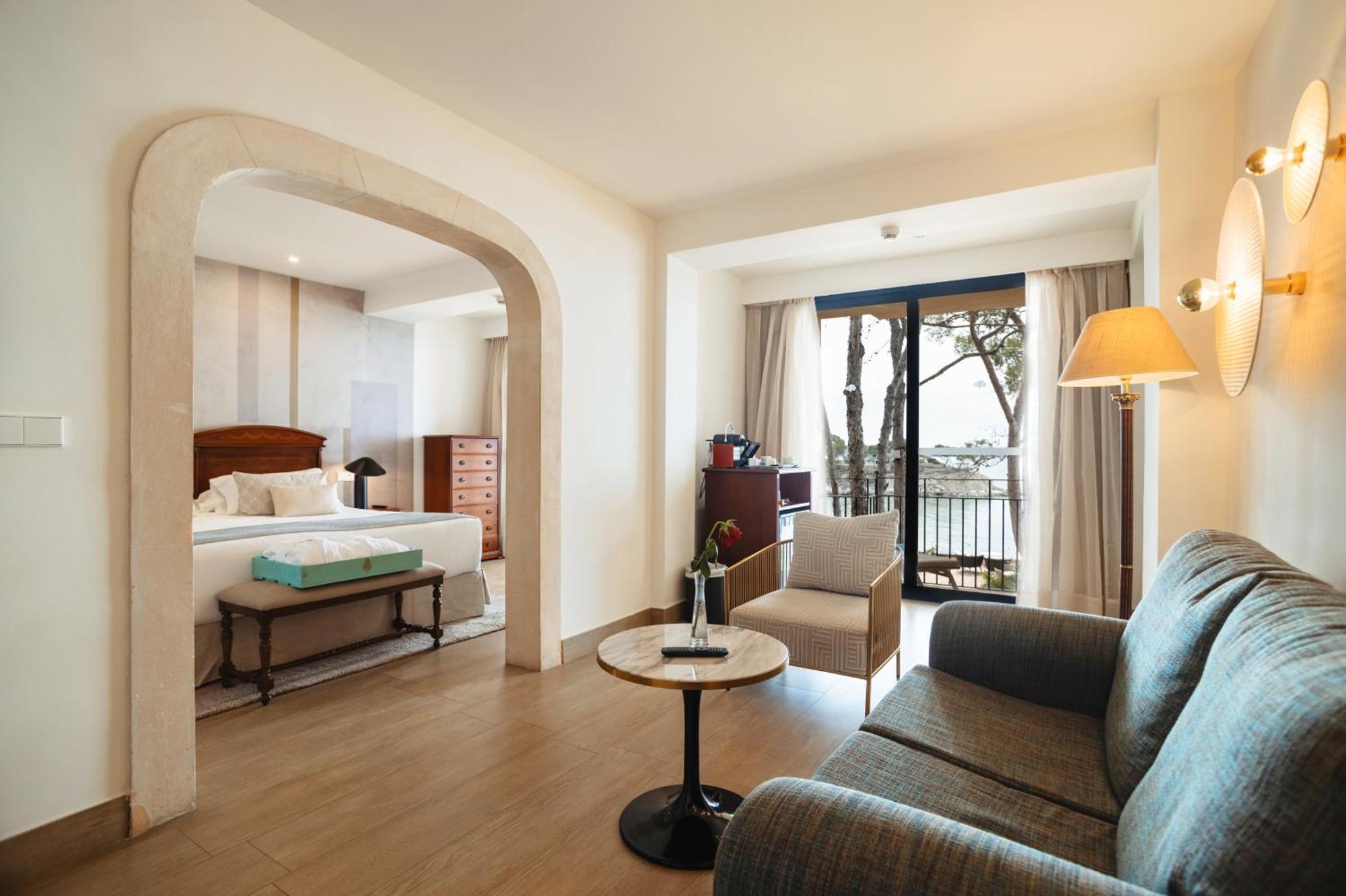 Secrets Mallorca Villamil Resort & Spa - Adults Only Παγκουέρα Εξωτερικό φωτογραφία A suite at the hotel