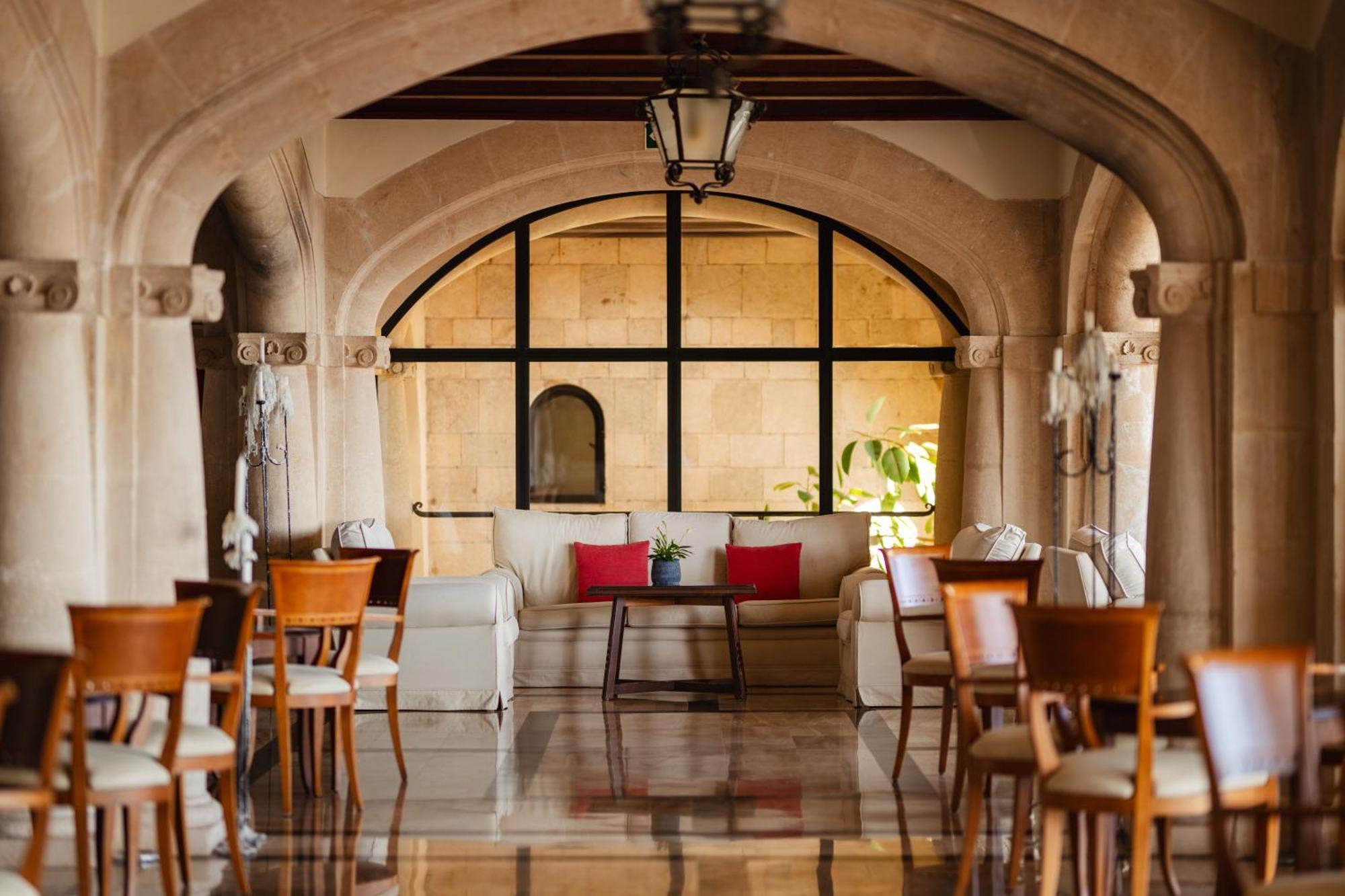 Secrets Mallorca Villamil Resort & Spa - Adults Only Παγκουέρα Εξωτερικό φωτογραφία The lobby of the hotel
