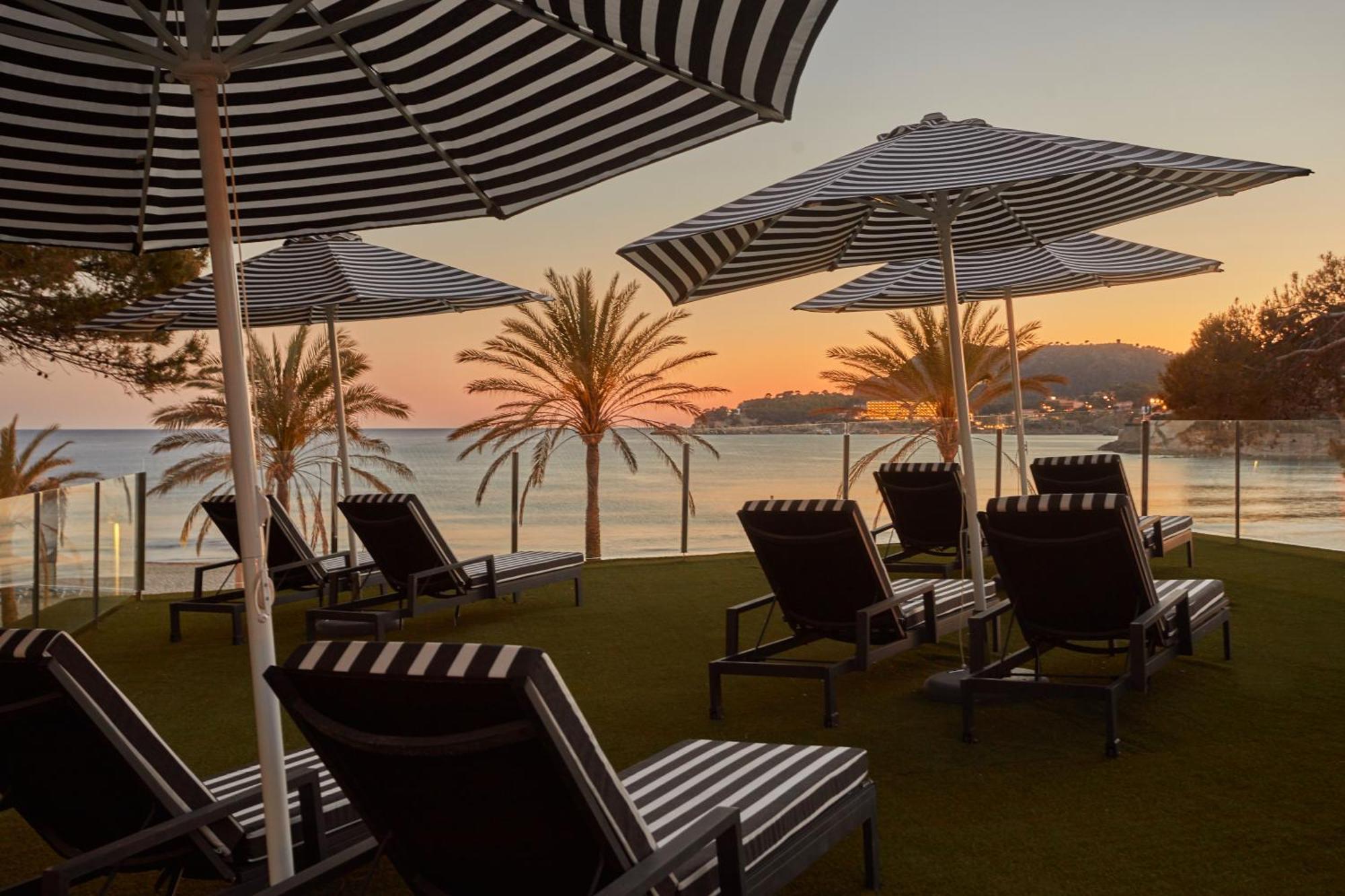 Secrets Mallorca Villamil Resort & Spa - Adults Only Παγκουέρα Εξωτερικό φωτογραφία Sunset at the beach
